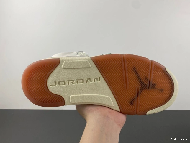 Kicked Out Shoe Store Grito Jordan 5 El Air HF8833-100 0808